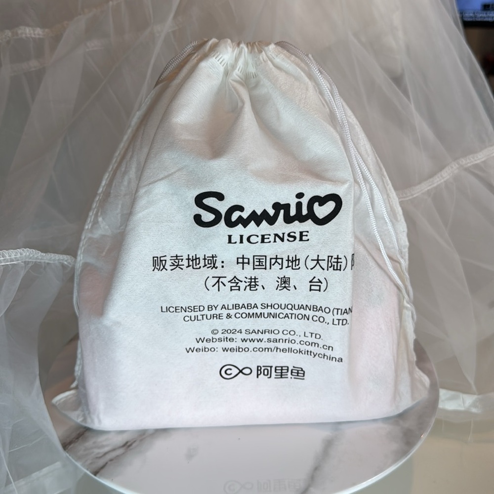 Hello Kitty Pink Designer Bag - Picture 8 of 8